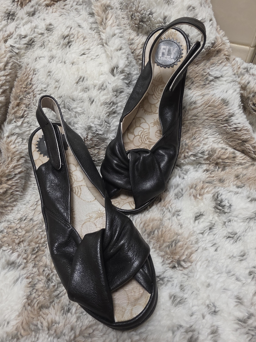 EUC FLY London Black Knotted Slingback Platform Sandals